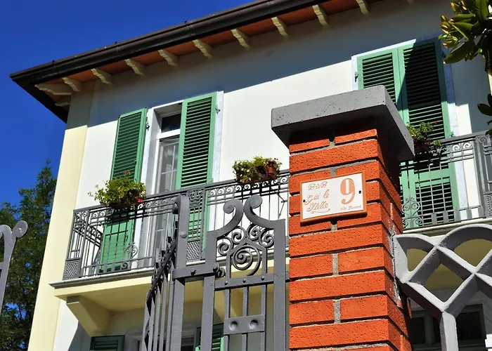 Giu Le Stelle Marina di Massa